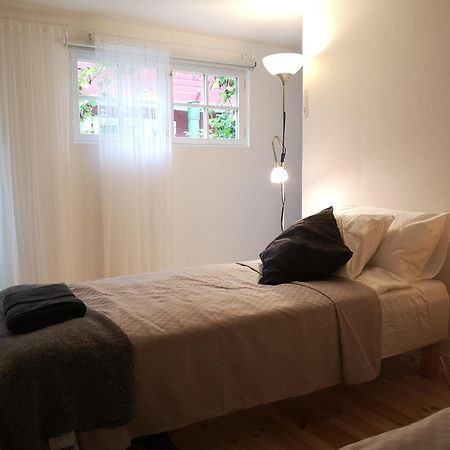 Stockholm B&B Cottage Nacka Bagian luar foto