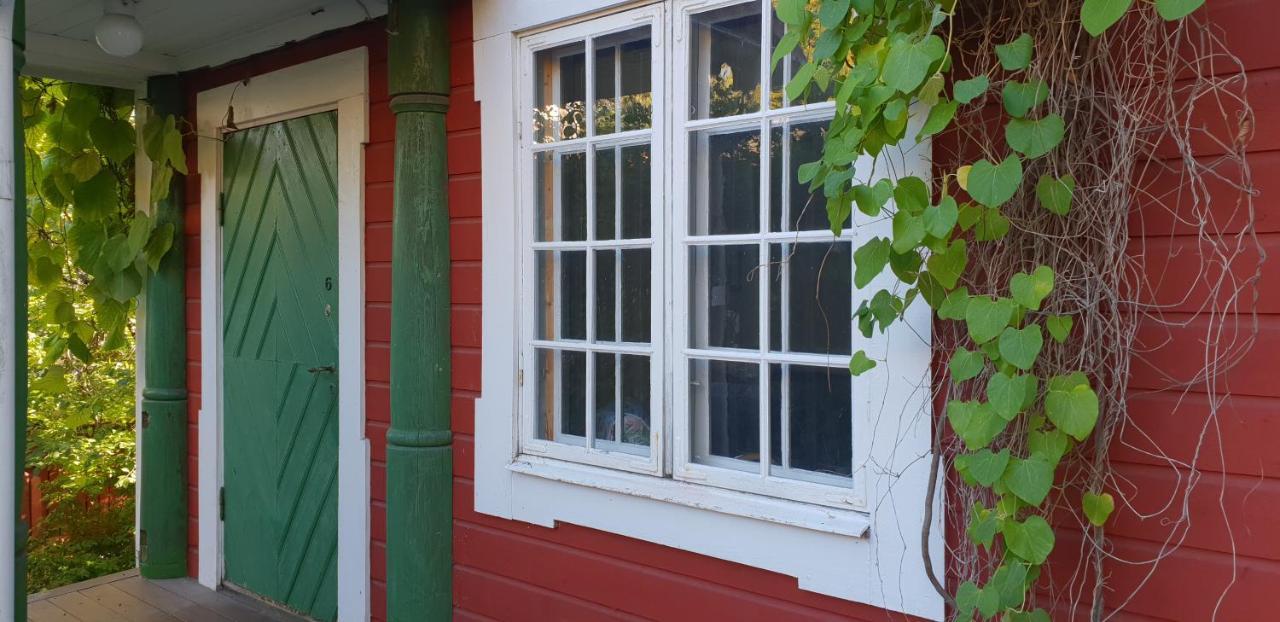 Stockholm B&B Cottage Nacka Bagian luar foto